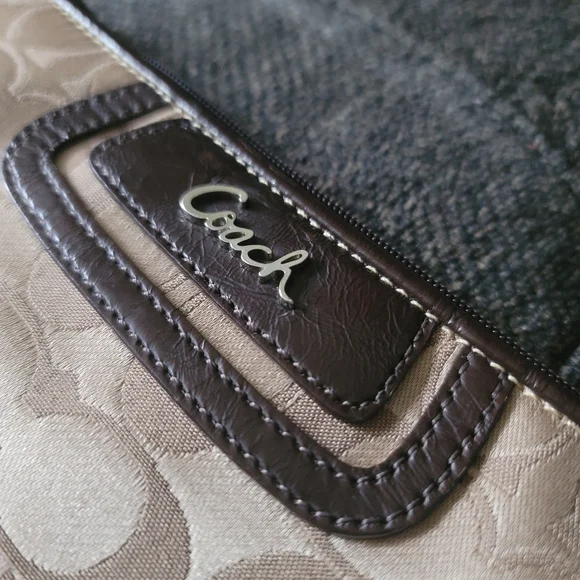 Coach Signature Khaki & Chocolate Wristlet - Picture 10 of 13